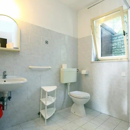 Bay View Ac